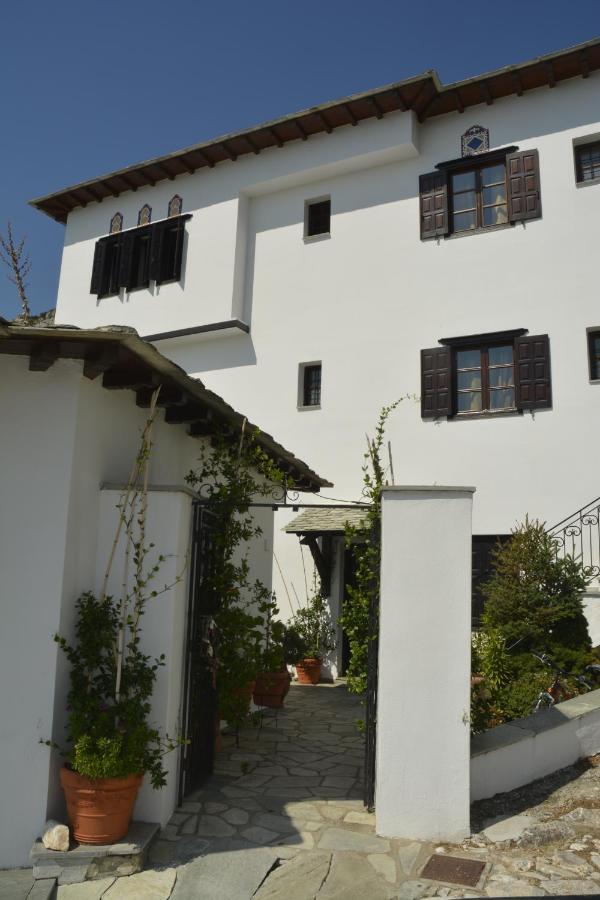 Hotel Adam Makrinitsa Exterior photo